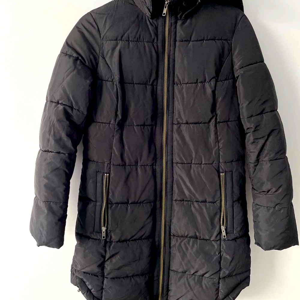Gray-black long puffer